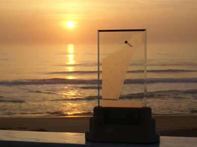 The sun never sets on the Spectra sundial...there is always one in the light of day!